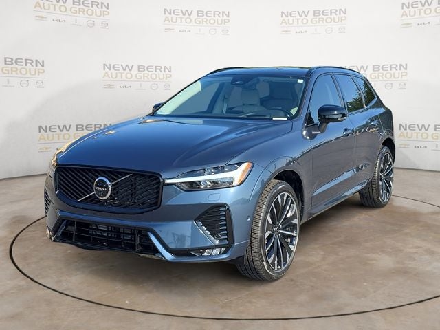 2026 Volvo XC60 B5 Ultra in Denim Blue Metallic — front three-quarter view